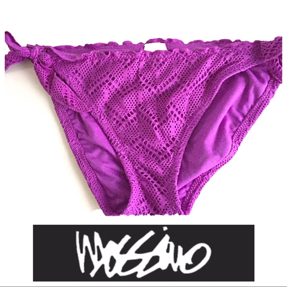 NWOT - Mossimo Fuscia Crocheted Bikini Bottom